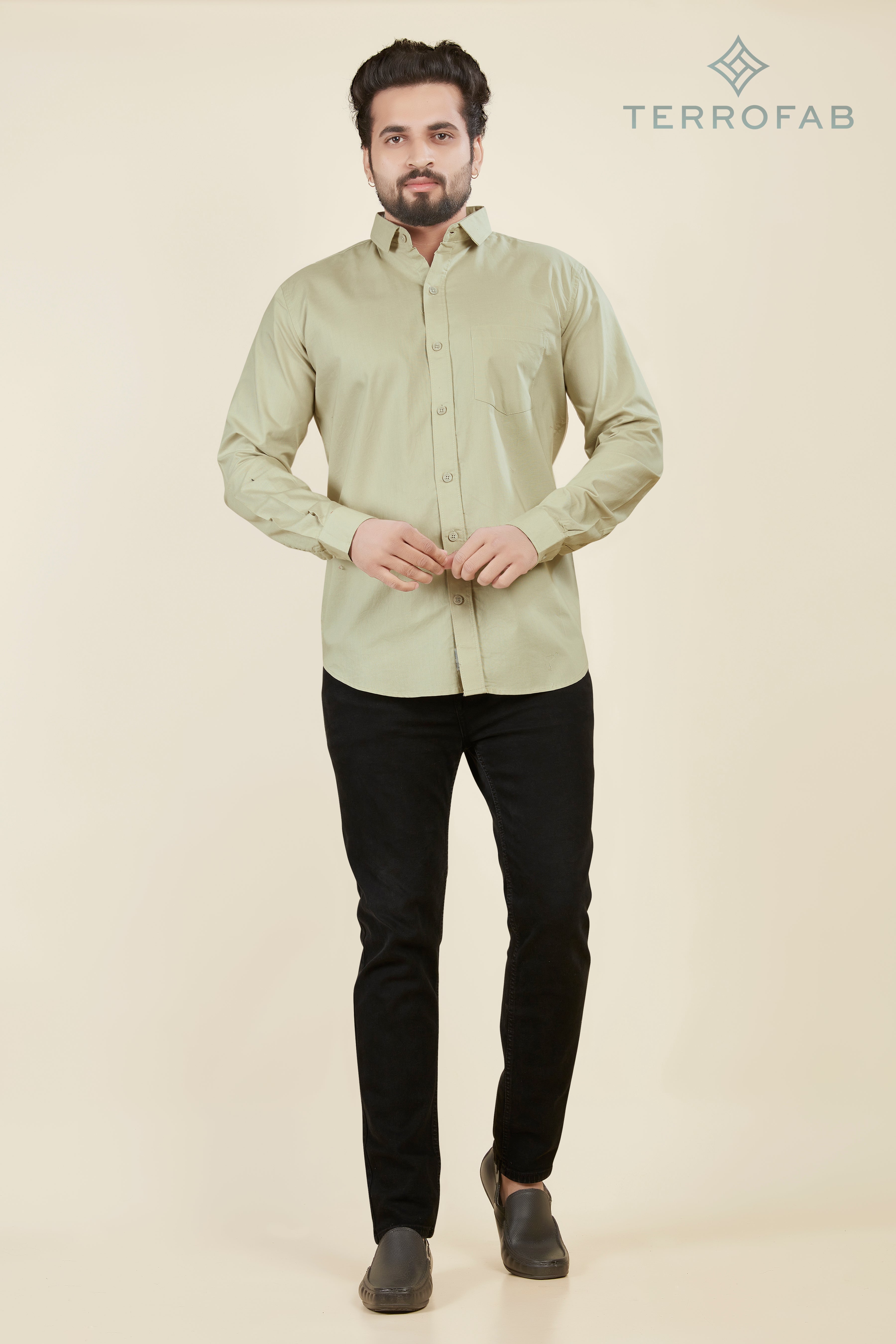 Men’s Pistachio Green Smooth Cotton Shirt